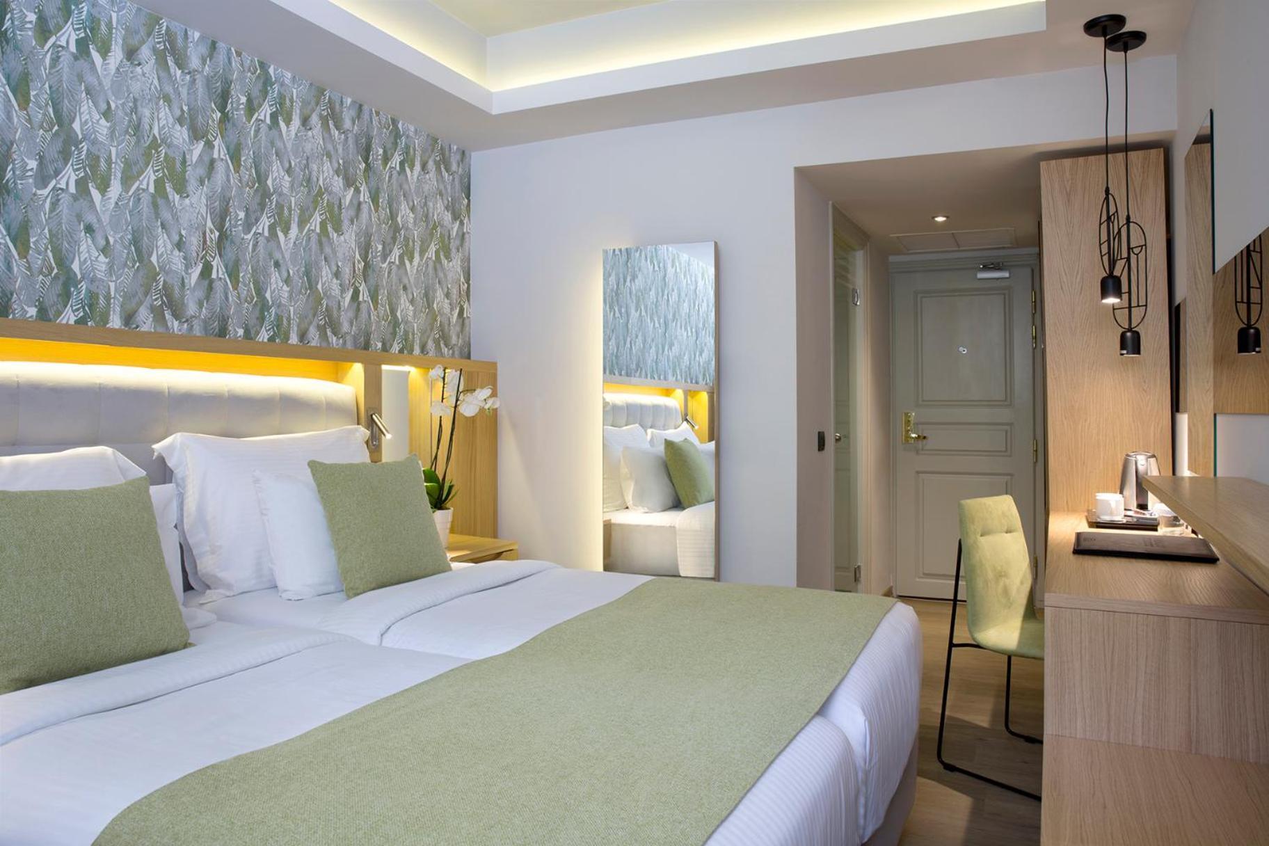 Dolce By Wyndham Athens Attica Riviera Hotel Vravrona Exterior photo